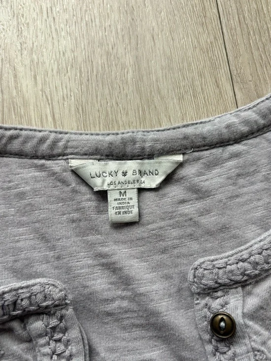 Lucky Brand grey button lightweight long sleeve with embroidered details Size M - Picture 2 of 3